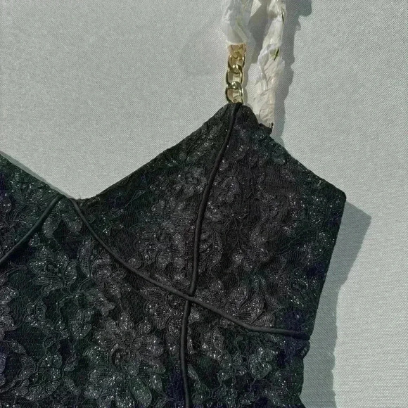 Guess Black Bodycon Mini Dress Sweetheart Neckline - Picture 5 of 9